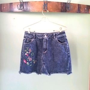 Very J black denim miniskirt
